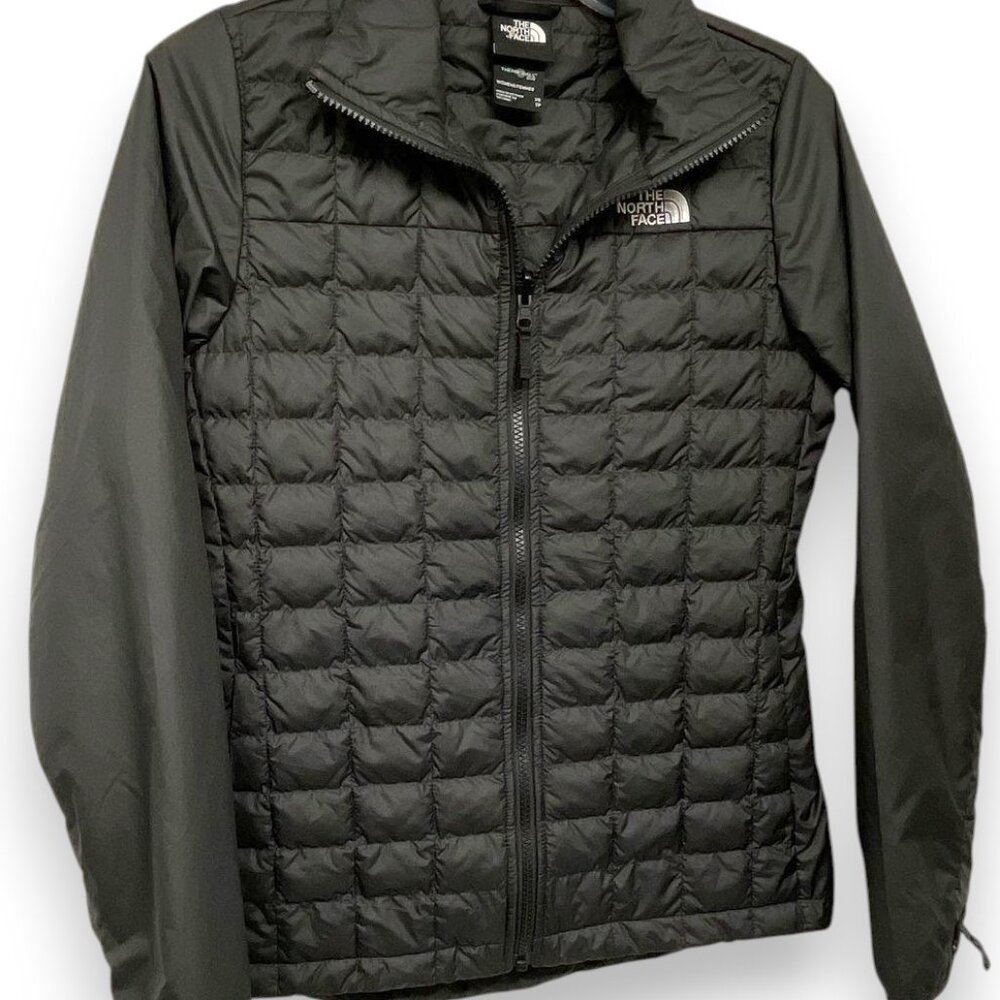 The North Face Womens XS Black Lightweight Puffer Jacket Full Zip